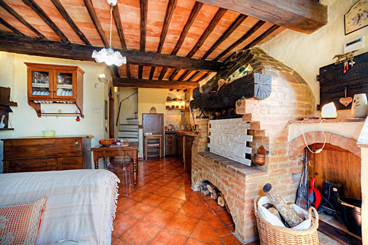 Апартаменты Molino Delle Fate Сиена Экстерьер фото